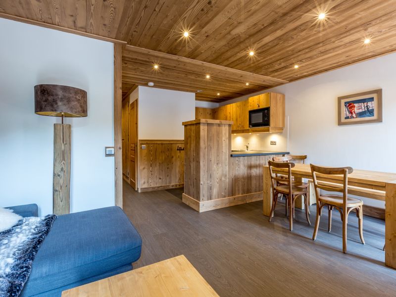 Appartement 3 Chambres avec Parking, Wifi et Proche des Remontées Mécaniques à La Clusaz FR-1-437-46 - La Clusaz