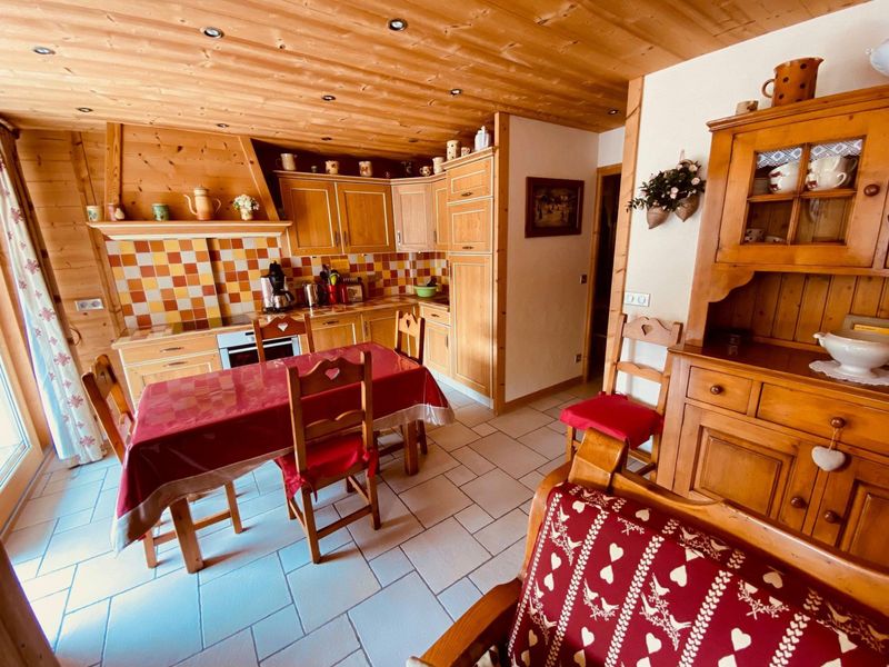 Appartement cosy 4/5 personnes, proche pistes de ski, balcon sud, parking inclus - La Clusaz FR-1-45 - La Clusaz