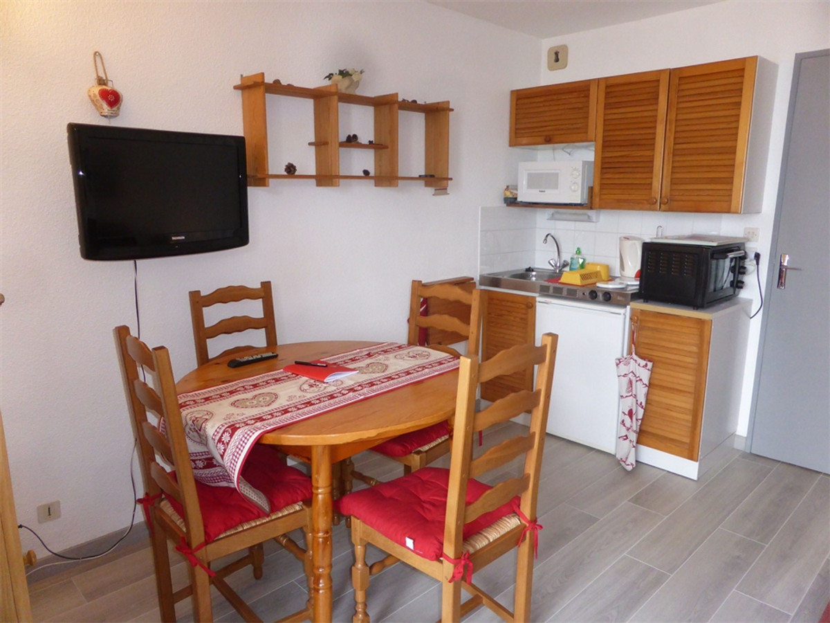 Studio cosy au cœur de Samoëns - Résidence le Septimontain, proche commodités et ski bus FR-1-629-66 - Samoëns