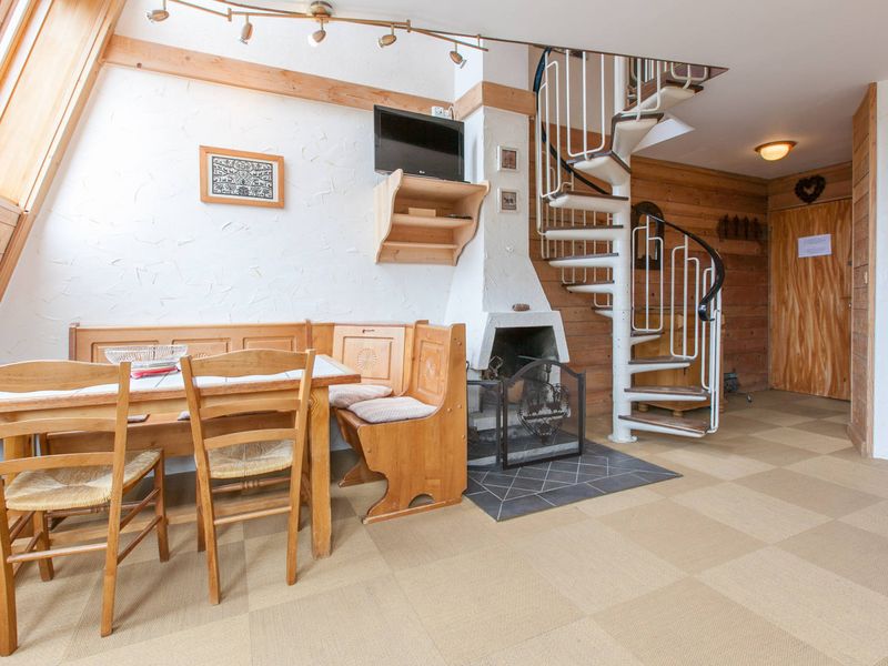 Charmant duplex pour 6 personnes avec cheminée et balcon exposé sud à Avoriaz FR-1-314-199 - Avoriaz