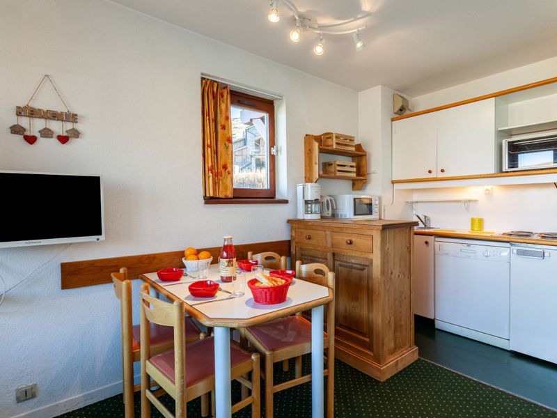 Appartement Nécou 505 - Les Menuires Reberty 2000