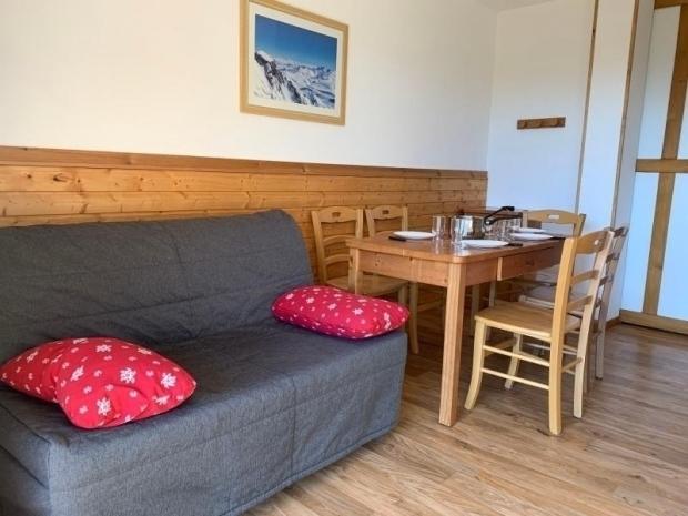 bel appartement avec vue sur montagne - Chamrousse