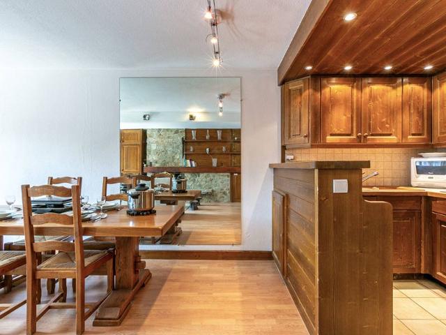 Appartement de Standing au Centre de Val-d'Isère, Balcon Sud et Proche Pistes FR-1-694-46 - Val d’Isère Centre