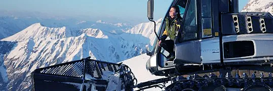 Une personne à la montagne