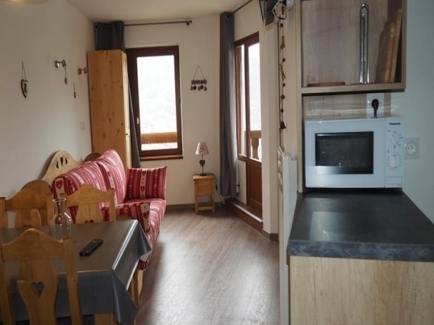 zzz avec balcon - Appartement Necou - Les Menuires Reberty 2000