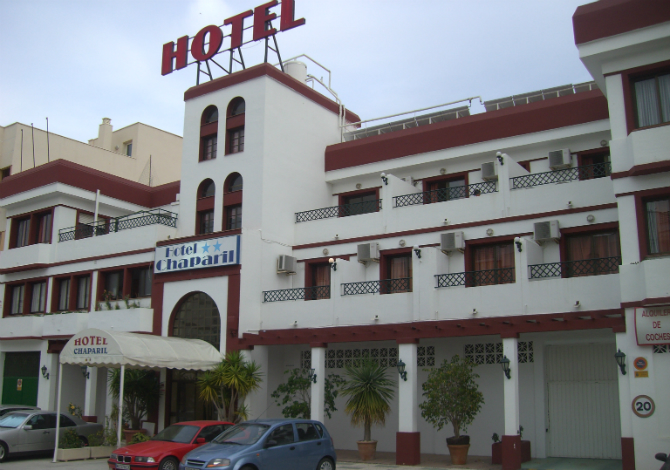 Chambre Quadruple Petit-déjeuner - Hôtel Chaparil ** - Nerja