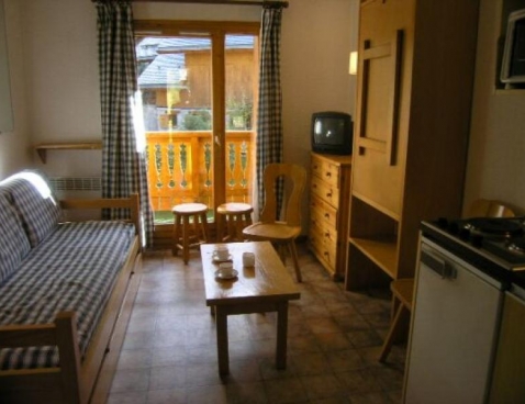 zzz - LES SAPINEAUX/303 - Méribel Centre 1600 