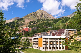 SOWELL RESIDENCES Le New Chastillon 4* - Isola 2000