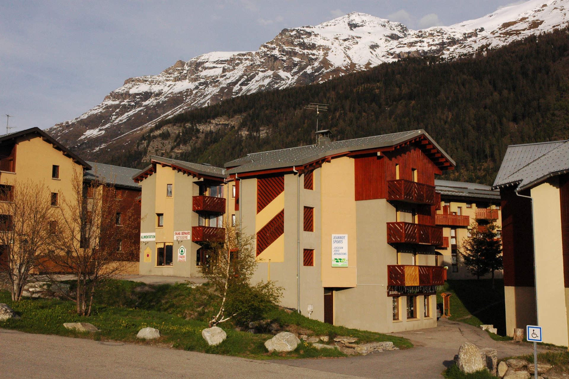 Appartements BUREL - Val Cenis Lanslevillard