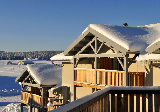 Chambre 4 personnes - Club Vacances Chapelle des Bois 3* - Chapelle des Bois