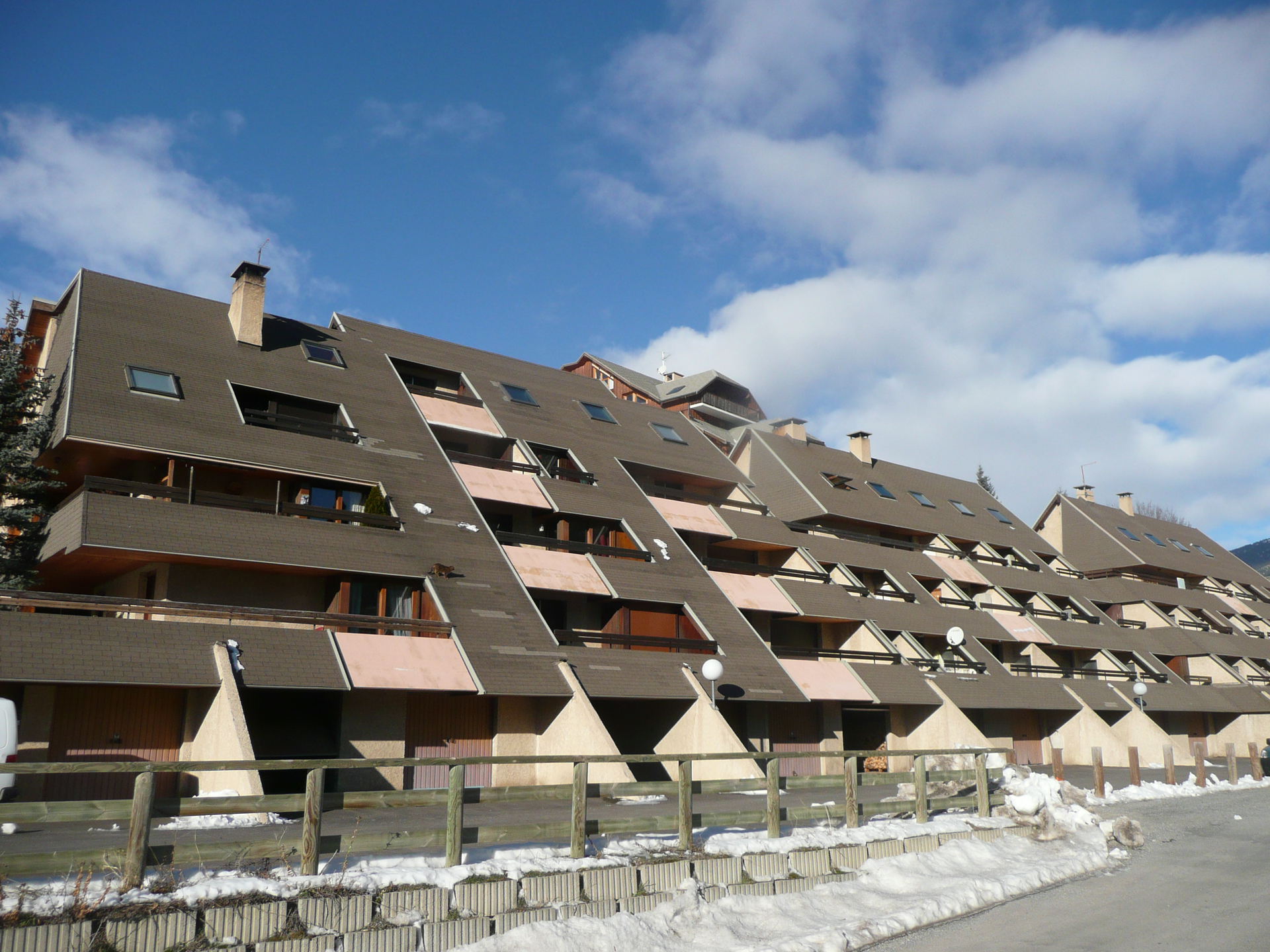 Appartements Balcon De Briancon B 37550 - Serre Chevalier 1200 - Briançon