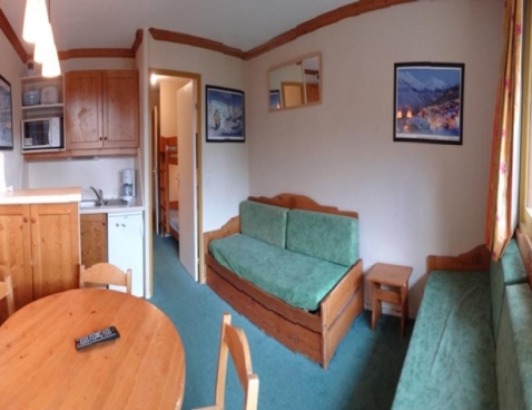 zzz - BOEDETTE D/521 - Les Menuires Reberty 1850