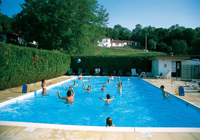 Chambre 3 personnes - VVF Villages Les Balcons du Sancy en demi-pension - Parent