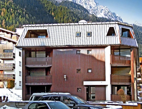 Studio 2 personnes avec balcon - Lachenal - Chamonix Centre