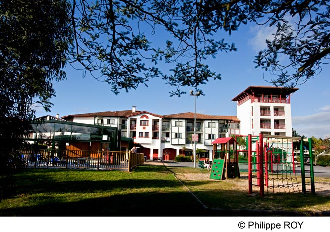 2 pièces 2 personnes + 1 enfant - de 10 ans - VVF Villages Untxin Demi-Pension - Urrugne