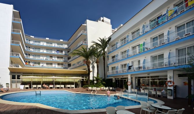 Chambre 2/3 personnes - Hôtel Miami 3* - Calella de la Costa