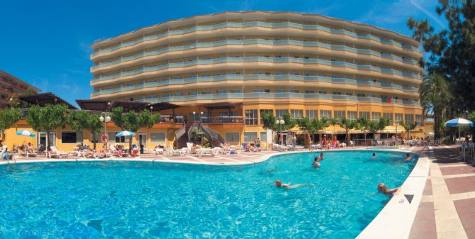 Chambre 2/4 personnes Standard - Hôtel MedPlaya Calypso 3* - Salou