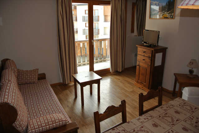 zzz Vue Place Coeur de station MZ1 - MELEZES D'OR 46191 - Les Orres