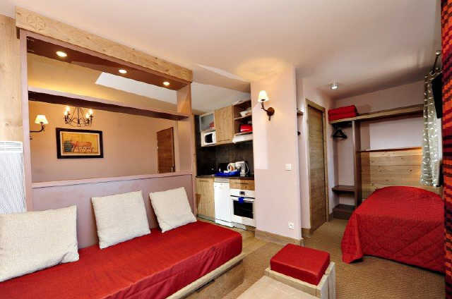 zzz Vue PISTES ANT400 - antares 61769 - Risoul 