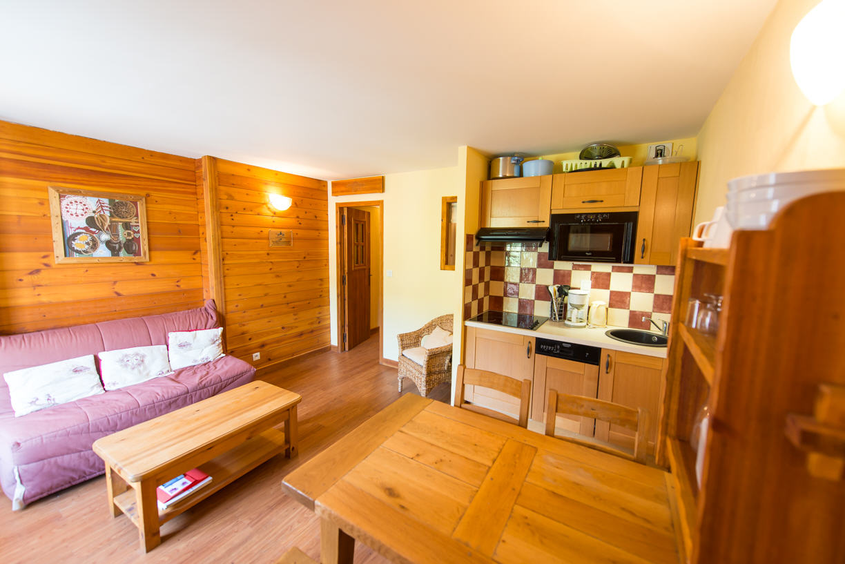 Studio + CM 4 personnes - Le Pelvoux 61380 - Serre Chevalier 1400 - Villeneuve