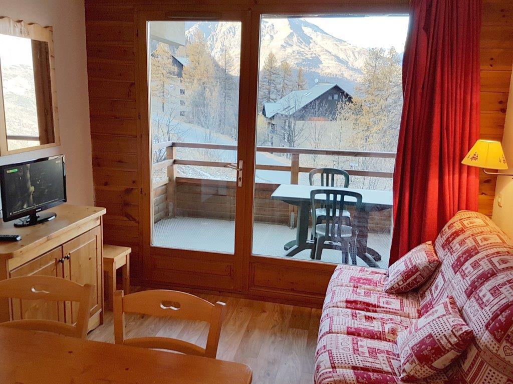 zzz Vue Verdure et Résidence HEA30 - Hameau des Ecrins 63170 - Puy Saint Vincent