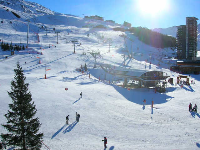 zzz Vue PISTES ET STATION OI44 - Oisans 45262 - Les Menuires Croisette