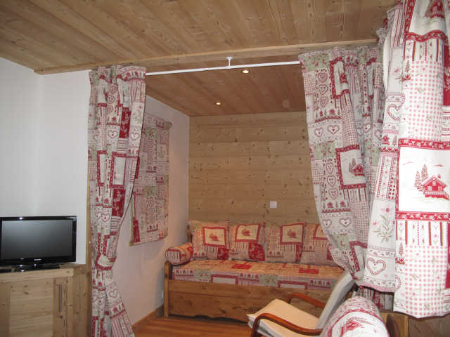 LE JANNU 45376 - Plagne Centre