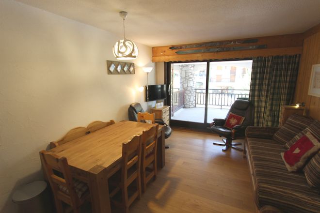 Studio 5 personnes 3 Flocons DOM109 - Appartements Residence Dome - Val d’Isère Centre