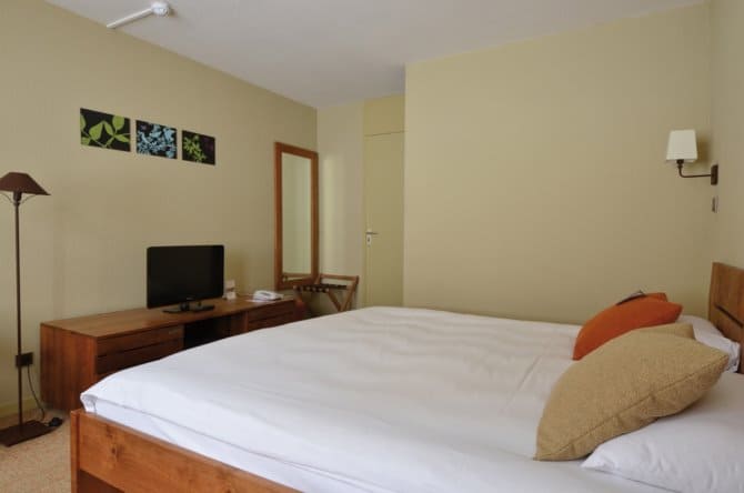 Chambre double Confort côté résidence - Hôtel Vacances Bleues Belle Plagne 2100 - Plagne - Belle Plagne
