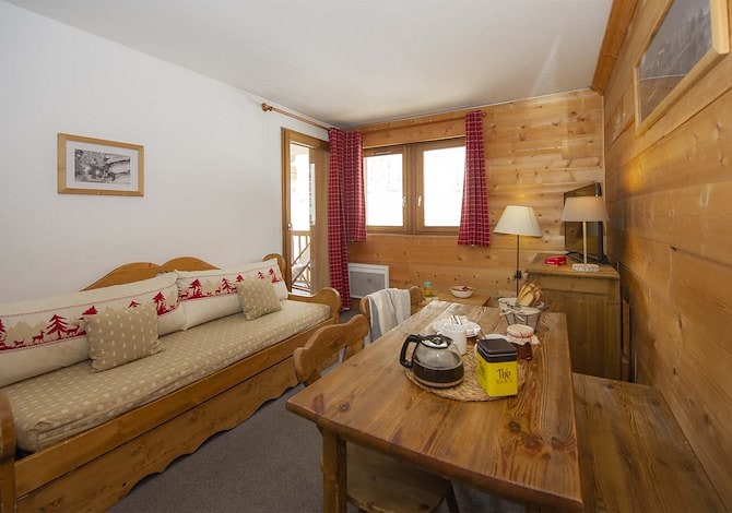 2 Pièces 2/4 personnes - Résidence Madame Vacances Alpina Lodge 4* - Val d’Isère Centre