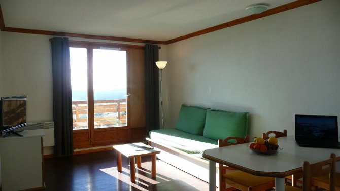 2 Pièces 4 personnes - Résidence ~ Les Matins du Sancy 3* - Super-Besse