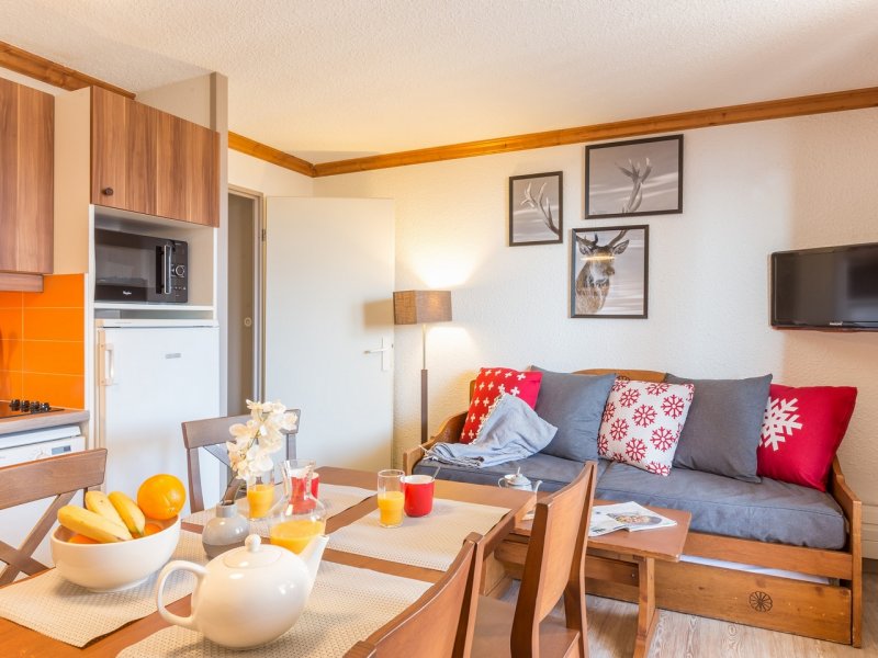 Appartement 6 personnes - 1 chambre + 1 coin nuit - Exposition sud - Rénové - Pierre & Vacances Résidence Les Bergers - Alpe d'Huez