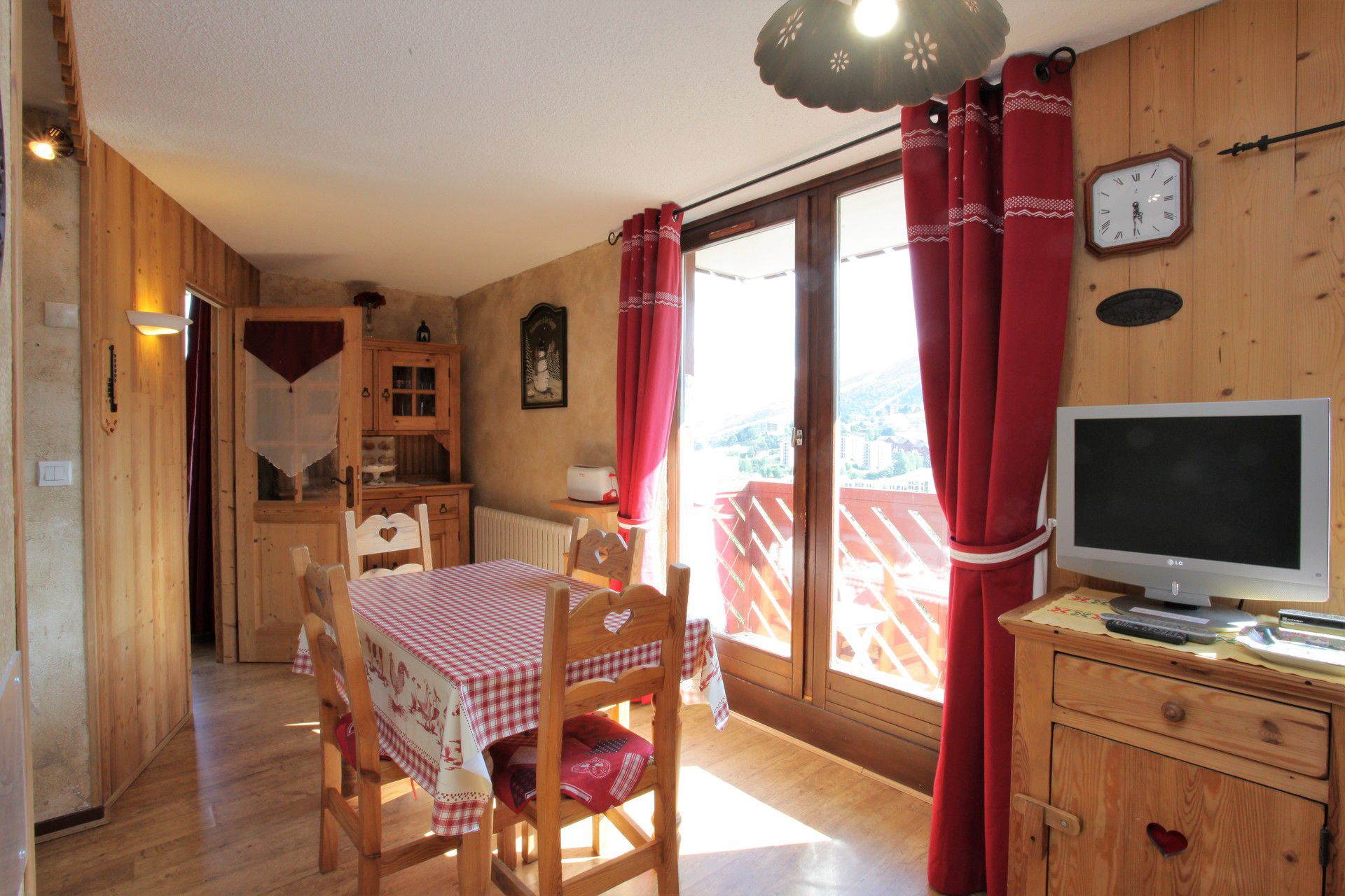 2 pièces 6 personnes Confort - Appartements MOUSQUETONS - La Toussuire