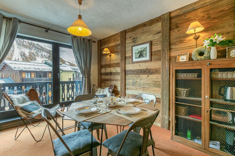 2 pièces 4 personnes Confort - Appartements PICHERU 920070 - Val d’Isère Centre