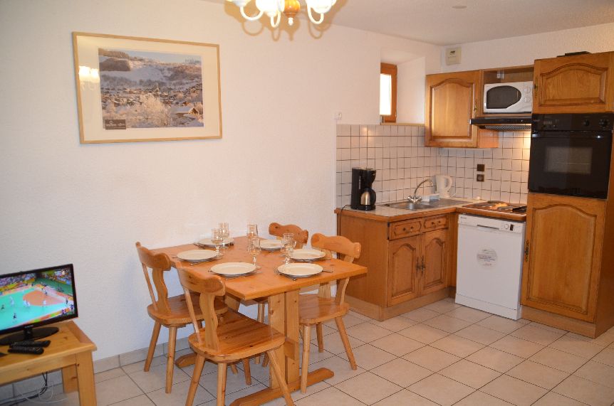 2 pièces 4 personnes Classique CORO6 - Appartements Coronilles - Saint Martin de Belleville