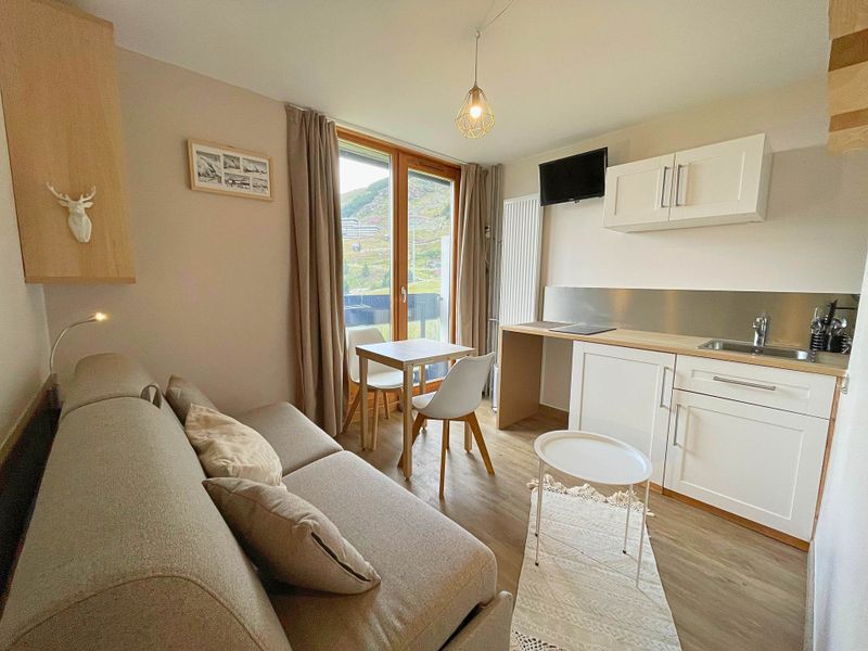 Studio 2 personnes Confort - Appartements DORONS - Les Menuires Croisette