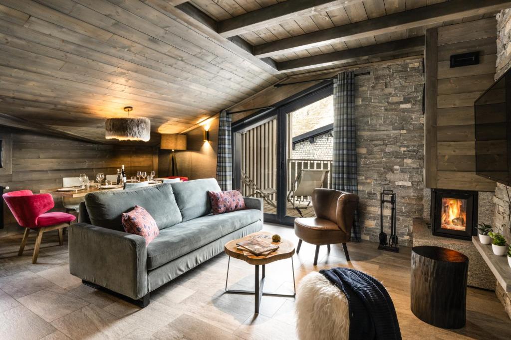 Appartement 6 Personnes avec cheminée - Court séjour - Résidence Chalet Izia 5* - Val d’Isère Le Châtelard