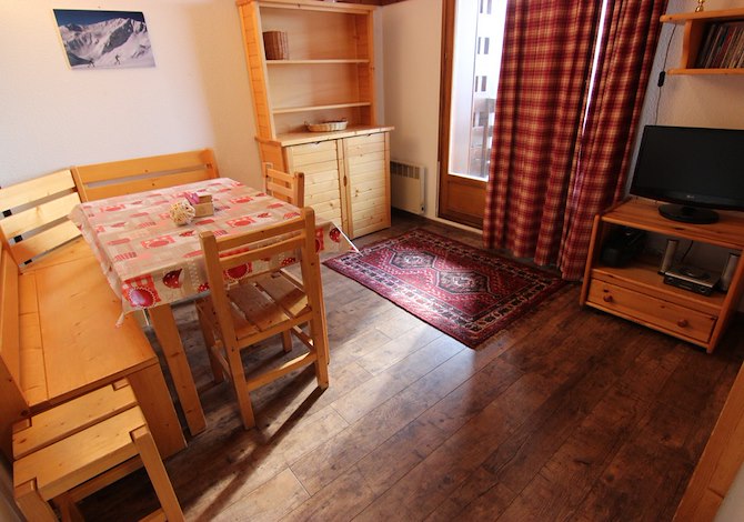 2 Pièces 4 personnes REB108 . - Appartements Reine Blanche. ACHAT FERME - Val Thorens