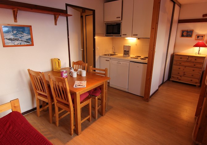 2 Pièces 4 personnes REB37 . - Appartements Reine Blanche. ACHAT FERME - Val Thorens
