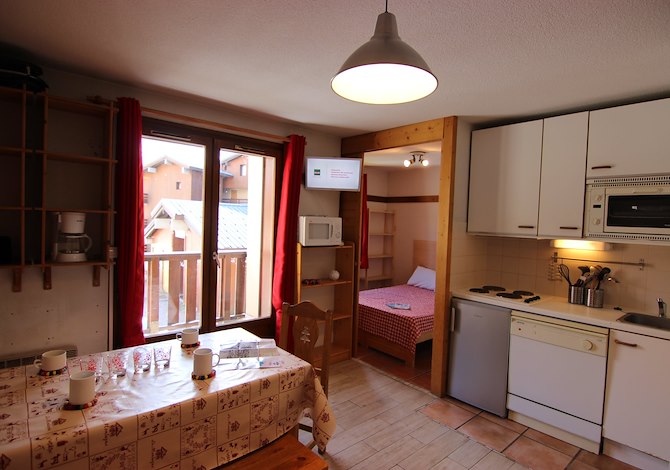 2 Pièces 4 personnes REB65 . - Appartements Reine Blanche. ACHAT FERME - Val Thorens