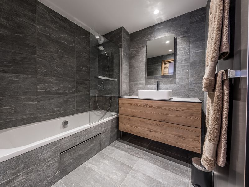 Confort & Élégance : 3 Chambres, Conciergerie 5* à Courchevel FR-1-613A-39 - Courchevel 1550