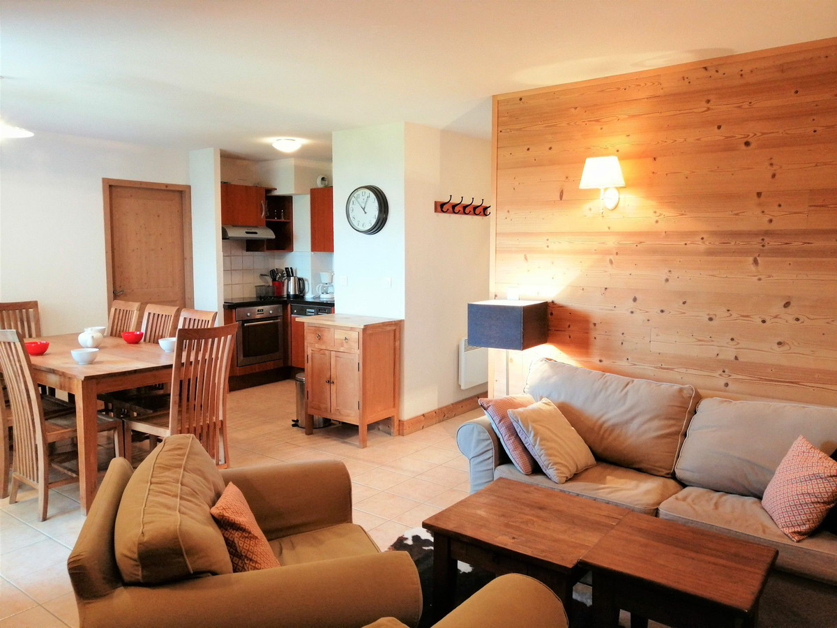 Appartement Morillon 1100, 4 pièces, 8 personnes - Location Saisonnière : Appartement 4 pièces, 8 personnes, au pied des remontées mécaniques à Morillo - Morillon 1100 Les Esserts