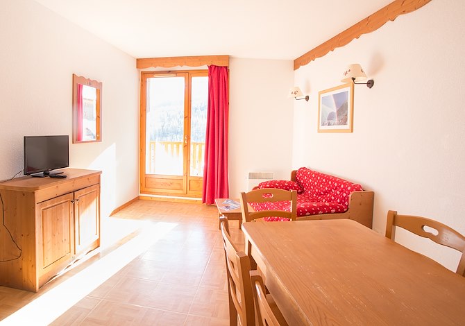 2 Pièces 2/4 personnes - Résidence Les Gentianes 3* - Puy Saint Vincent