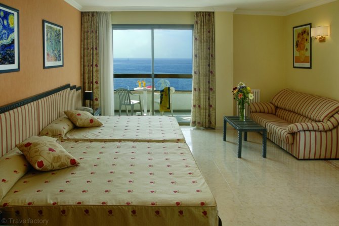 Chambre Quadruple - Hôtel Tropic Park 4* - Malgrat de Mar