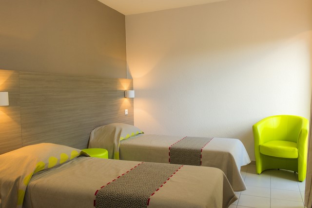 Chambre 6 personnes - Club Vacances L'Estanyot - Le Barcarès