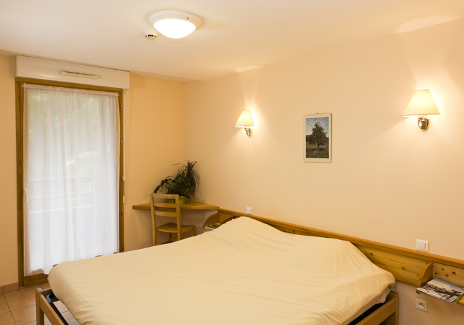 Chambre 4 personnes Communicante - Club Vacances Evasion Tonique 3* - Villers le Lac