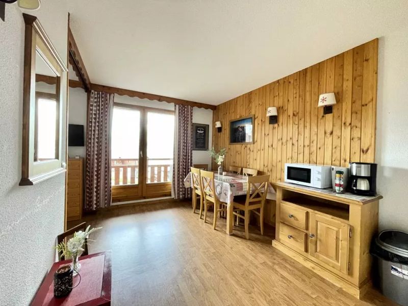 C214PAE - APPARTEMENT 2 CHAMBRES AVEC BALCON - Résidence Parc Aux Etoiles - Puy Saint Vincent