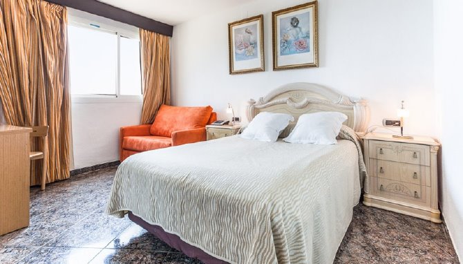 Chambre 2/3 personnes - Hôtel Marina d'Or 3* - Oropesa de Mar