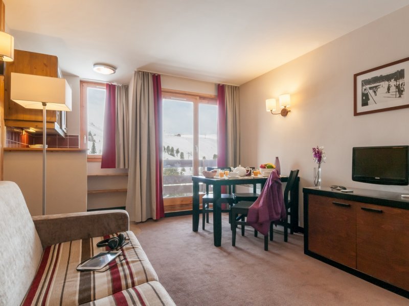 Appartement 4 personnes - 1 chambre - Vue montagne - Pierre & Vacances Résidence Le Quartz - Plagne - Belle Plagne