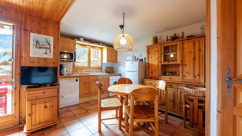 2 pièces 6 personnes vue montagne - Appartement LE CHAMOIS N°15 - 3P6 - Morillon 1100 Les Esserts